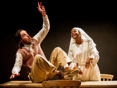 Paul Hilton and Sarah Niles in Table. Photo: Richard Hubert Smith